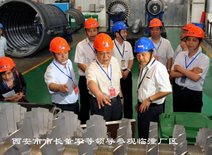 市政府调研全市工业企业生长状态并在太阳娱乐召开座谈会