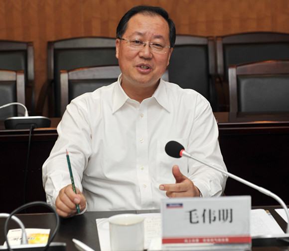 工信部副部长毛伟明来太阳娱乐调研企业转型升级 多次点赞太阳娱乐--太阳娱乐