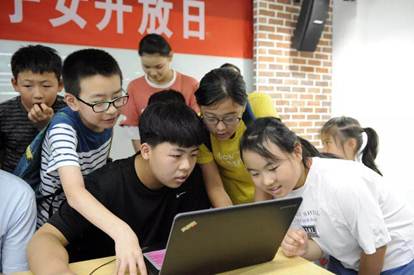 集团公司举行2018年员工子女开放日活动-公司新闻-太阳娱乐
