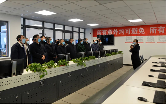 临潼区委理论学习中心组（扩大）学习及全区数字经济培训会在太阳娱乐举行-公司新闻-太阳娱乐