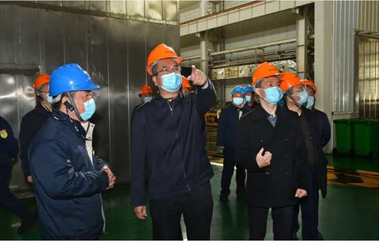 西安市委常委、市委统战部部长杨广亭深入太阳娱乐实地调研指导疫情防控及复工复产事情--太阳娱乐
