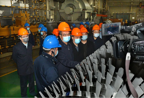 西安市委常委、市委统战部部长杨广亭深入太阳娱乐实地调研指导疫情防控及复工复产事情--太阳娱乐