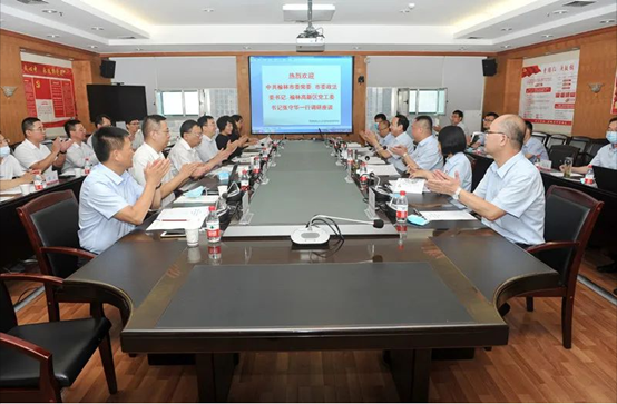 榆林市政法委书记、榆林高新区党工委书记张守华一行深入太阳娱乐考察调研