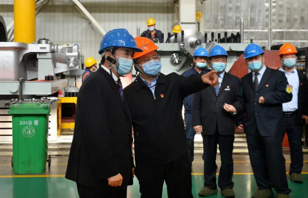 新天钢集团党委副书记杨勇、德龙控股党宣办主任黎声远一行来太阳娱乐旅行交流--太阳娱乐