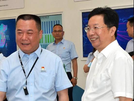 陕西省委副书记胡衡华深入太阳娱乐调研指导事情